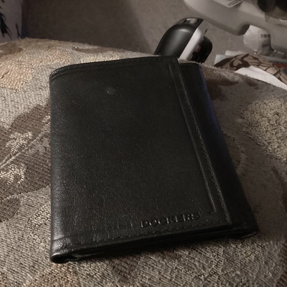Dockers wallet - Picture 1 of 5